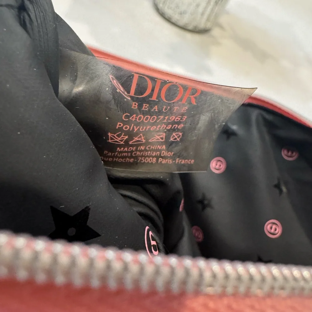 New Dior makeup bag - Picture 9 of 11